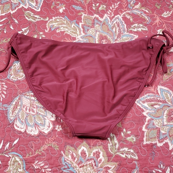 SWIM MASHUP: NWT- Lot of Roxy ‘Lillie’s’ and Sun & Sea Side Tie Bikini Bottoms - Picture 10 of 12
